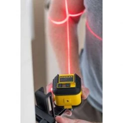 Laser Multipoints, Croix Et Plan STANLEY Niveau Laser Croix Cubix Rouge + Equerrage CROSS90 - STHT77502-1 -Mesure Contrôle Soldes Magasin stanley niveau laser croix cubix rouge equerrage cross90 stht77502 1 4